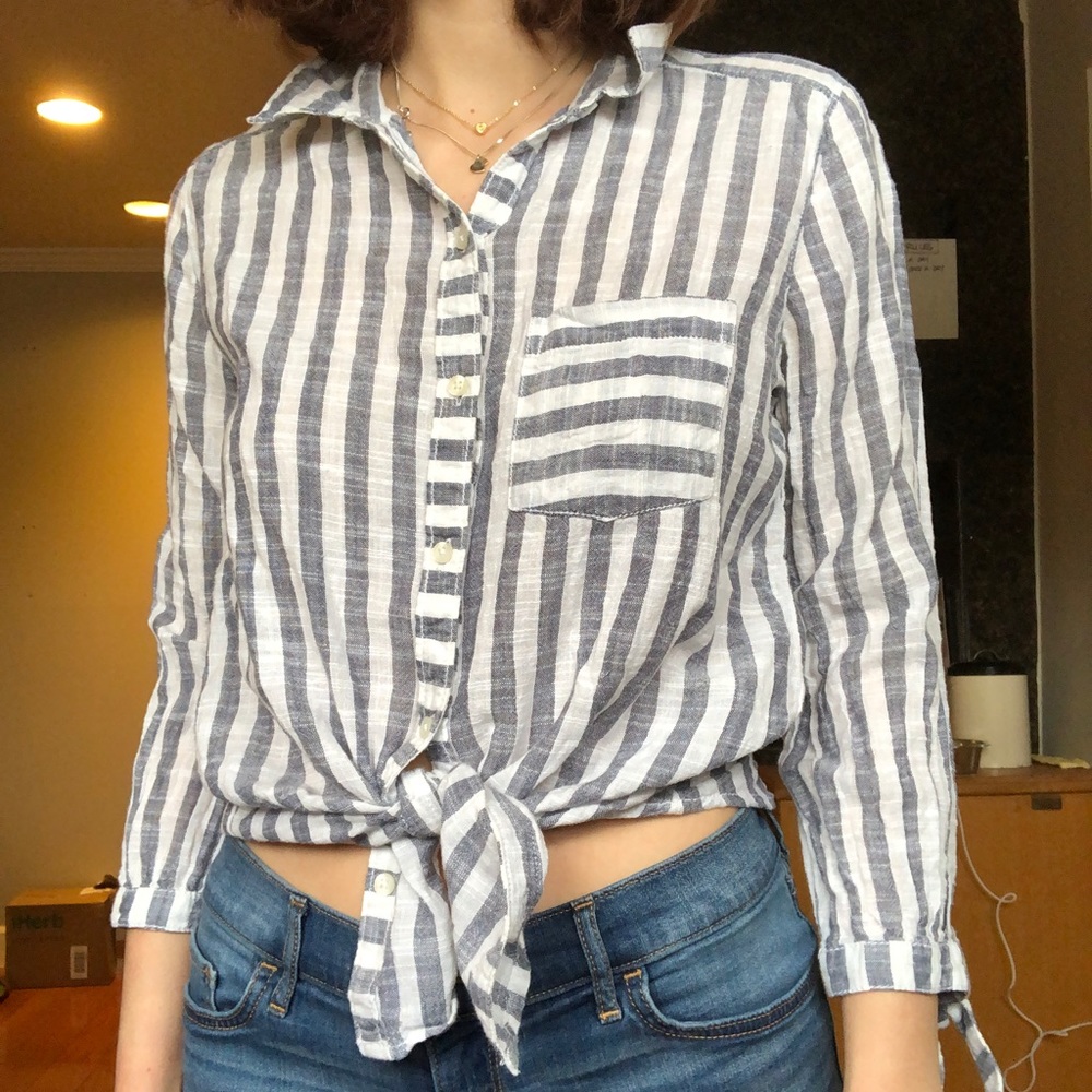 cute Abercrombie button down